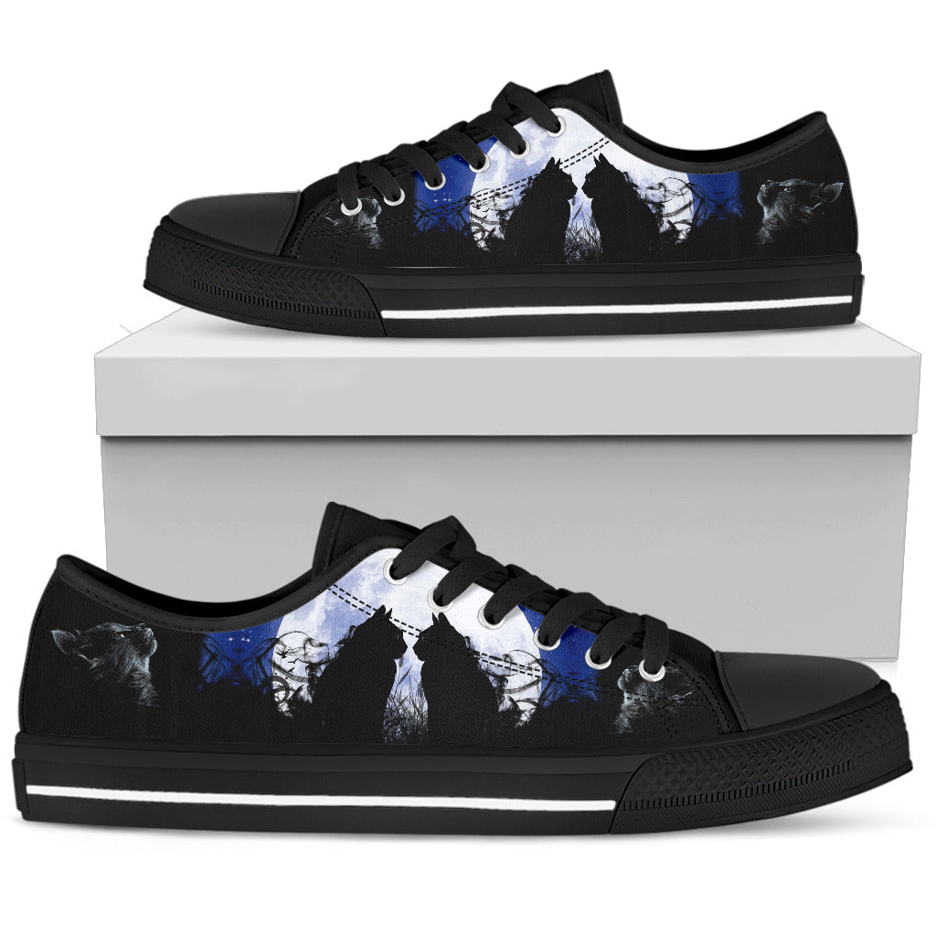 Cats and Moon Women's Low Top Shoe