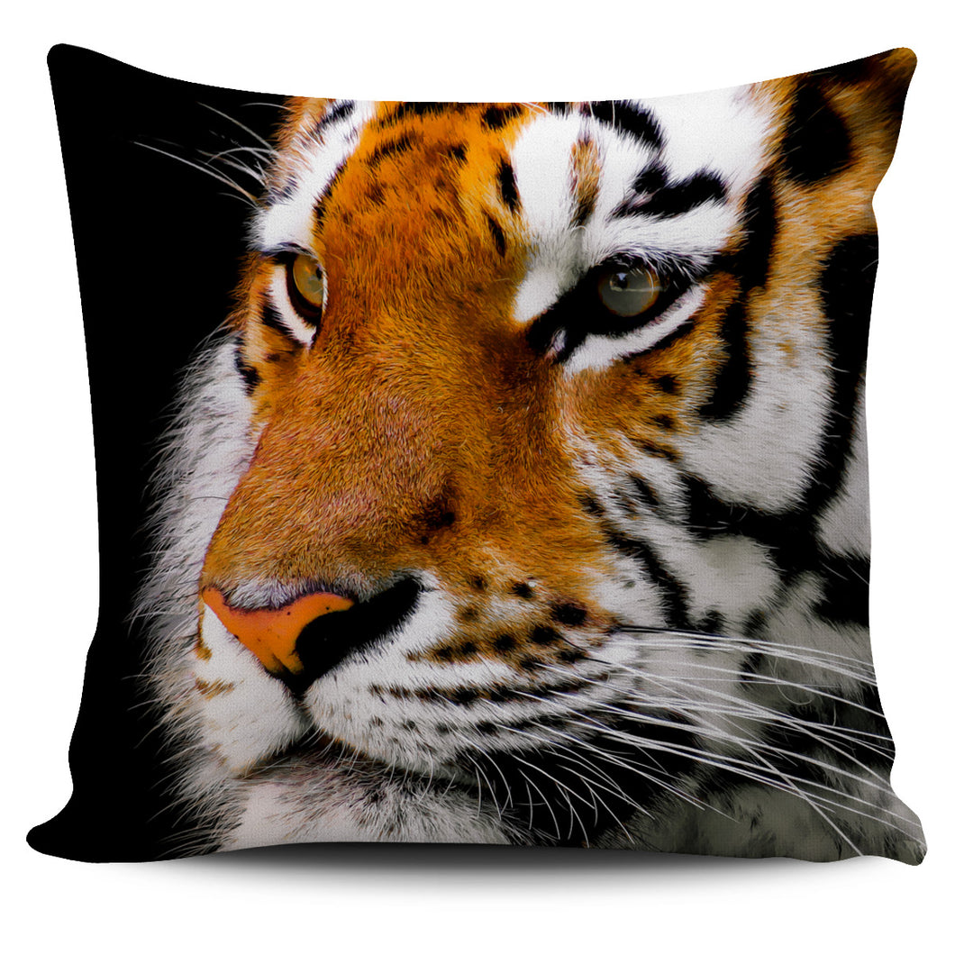 Big Cats Pillow Covers (Tiger Stare)
